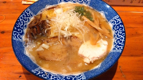 「鶏白湯しお750円」@麺や 亀陣の写真