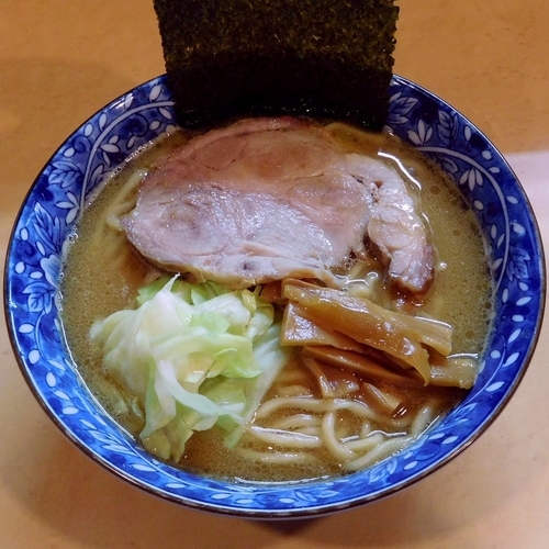 「ラーメン（700円）並200g・麺柔らかめ」@ラーメン社井田の写真