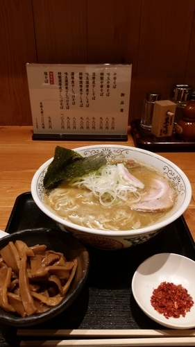 「濃厚煮干そば メンマ 辛味(無料)」@中華そば 勝本の写真