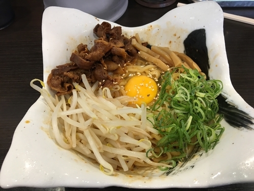 「坦々冷やしまぜそば 並 980円」@徳島中華そば 徳福 神田店の写真