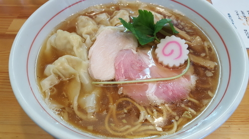 「ワンタン中華そば」@麺笑 コムギの夢の写真