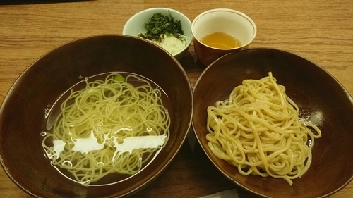 「澄まし麺(半)500円+醤油かけ麺(半)500円」@澄まし麺ふくぼくの写真