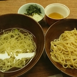 澄まし麺(半)500円＋醤油かけ麺(半)500円