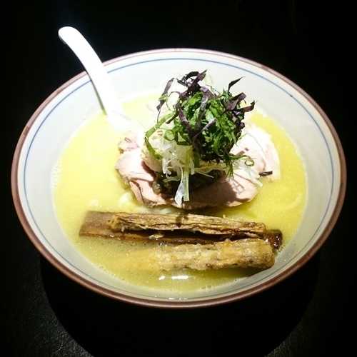 「濃厚白湯 塩  @850円」@雨は、やさしく No.2の写真