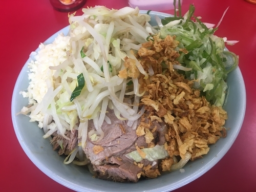 「小ネギ汁なし（ニンニク）」@ラーメン二郎 中山駅前店の写真