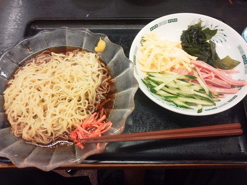 「黒酢しょうゆ冷し麺 510円」@日高屋 笹塚観音通店の写真