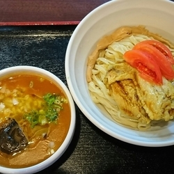 【期間限定】夏野菜のカレーつけ麺(カレーチキンウィング付き)