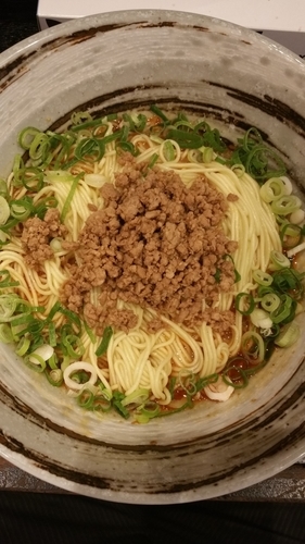 「汁なし担担麺」@鯉のぼり 中野店の写真