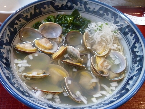 「【限定】黒あさりらーめん」@天然だしラーメン 潮の音の写真