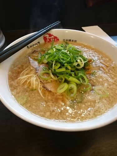 「ラーメン並」@京都銀閣寺 ますたにラーメン 日本橋本店の写真