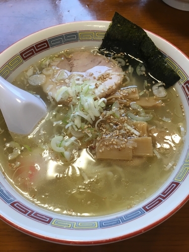 「塩らぁめん」@宝華らぁめんの写真