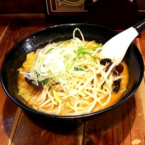 「味噌オロチョン」@北海道らーめん ひむろ 稲毛店の写真