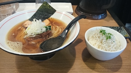 「極にぼしらーめん800円 +ミニしらす丼150円（ランチセット）」@麺屋 はちどりの写真