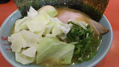 「味玉ラーメン」@よし家の写真