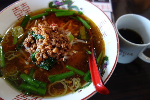 「6/25まで台湾ラーメン368円ランチ、ホットコーヒー無料」@金鍋の写真