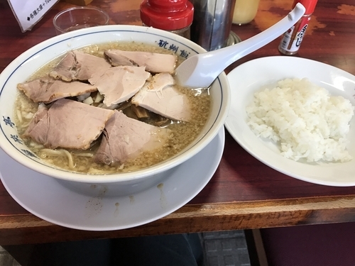 「チャーシュー麺 半ライス」@杭州飯店の写真