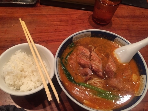 「排骨坦々麺」@支那麺 はしご 銀座本店の写真