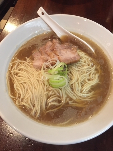「肉そば中盛り＋汁増し」@自家製麺 伊藤 銀座店の写真