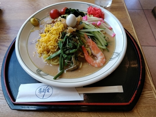 「冷やし中華(並盛・ゴマダレ)903円」@遊彩食の写真