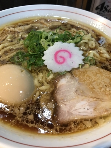 「味玉中華そば大盛」@横浜中華そば 維新商店の写真