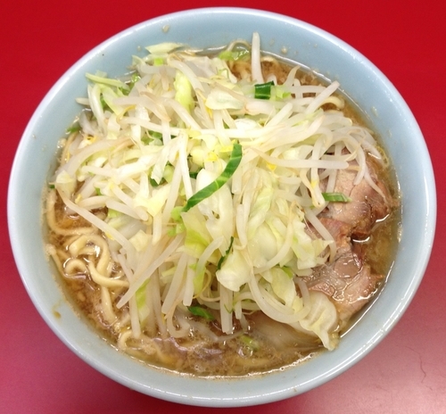 「小ラーメン 690円 そのまま」@ラーメン二郎 中山駅前店の写真