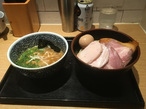 「チャーシュー濃厚魚介つけ麺＋味玉＋beer」@麺屋 一燈の写真