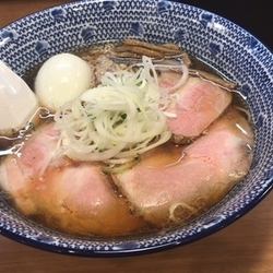 特撰鴨だし醤油ラーメン