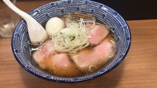 「特撰鴨だし醤油ラーメン」@麺屋福丸の写真