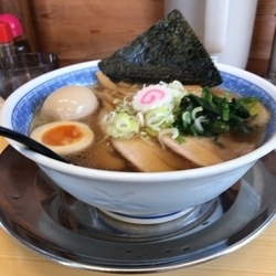 長岡チャーシュー麺750円➕半熟煮卵120円