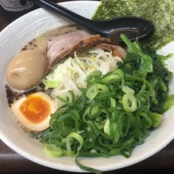 特製ラーメン黒
