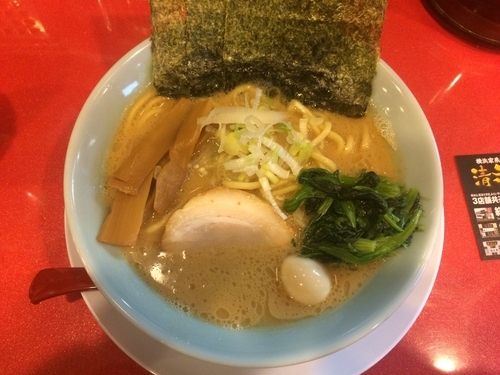 「豚骨醤油ラーメン」@横浜家系ラーメン 清六家 みらい平店の写真