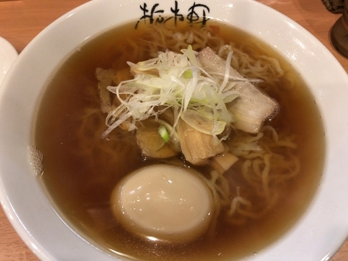 「中華そば650円+ﾗｰﾊﾟｽ味玉(+餃子3個)」@栃木軒の写真