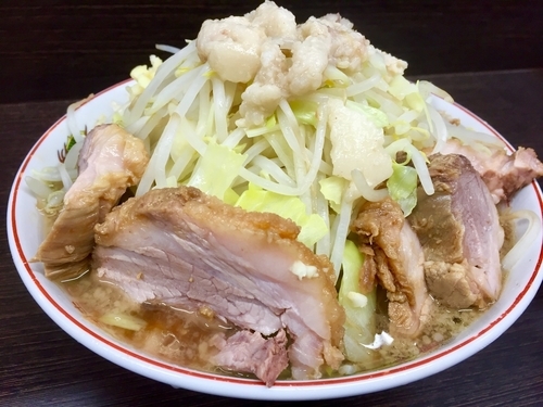 「小豚ラーメン ￥850」@ラーメン二郎 川越店の写真
