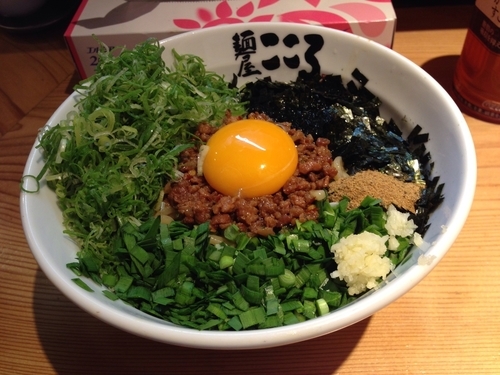 「九条ネギ増し台湾混ぜそば」@麺屋こころ 梅ヶ丘店の写真