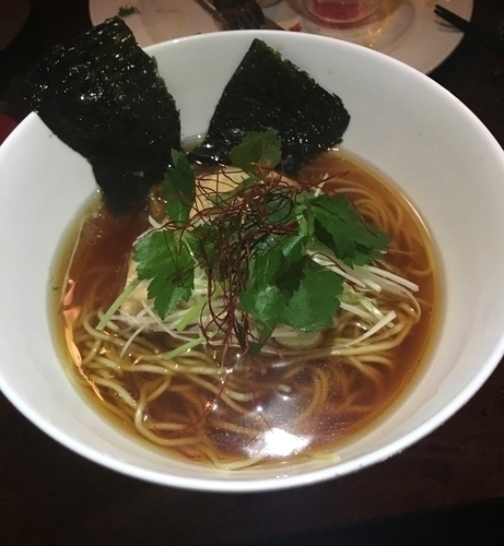 「鶏清湯醤油らーめん ￥700」@古民家BAR HINATA 白山店の写真