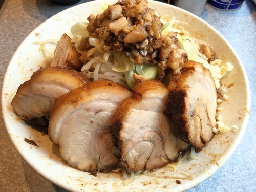 「ラーメン大＆豚ダブル」@ラーメン宮郎の写真