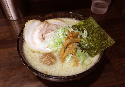 「ラーメン(700円)」@一力の写真