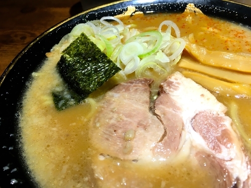 「中華そば」@六厘舎 大崎店の写真