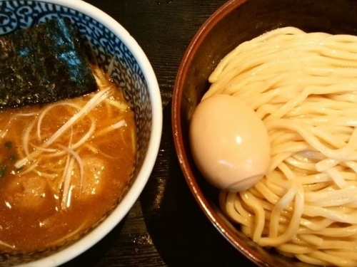 「半熟味玉濃厚魚介つけ麺（中盛）」@麺屋 一燈の写真