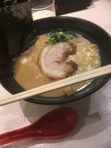 「ラーメン」@ゴル家 伊勢佐木モール店の写真