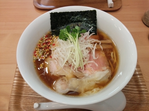 「特製アメノオトソバ（醤油）980円」@アメノオトの写真