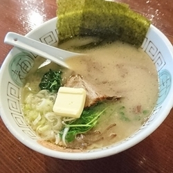 塩ラーメンバタートッピング