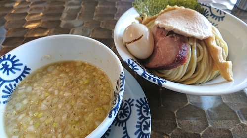 「龍介つけそば(大)＋くずれ味玉 ￥ 910」@特級鶏蕎麦 龍介の写真