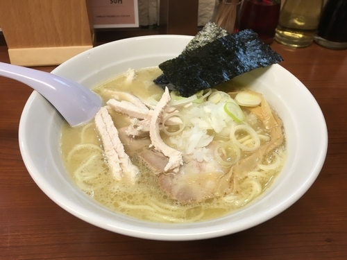「濃厚鶏白湯 塩」@らーめん大鳳の写真