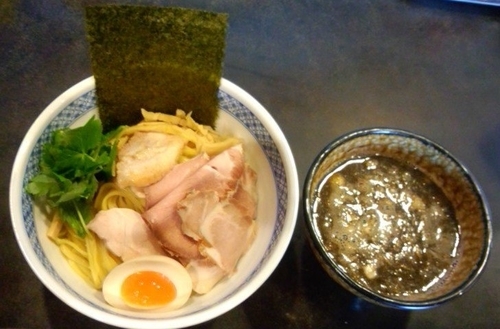 「【気まぐれ限定】黒ゴマ担々つけそば950円」@中華そば 四つ葉の写真