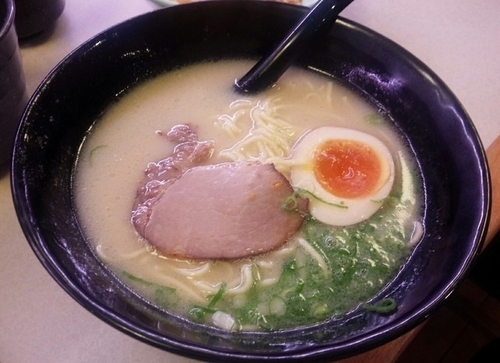 「豚骨らーめん」@はま寿司 山形馬見ヶ崎店の写真