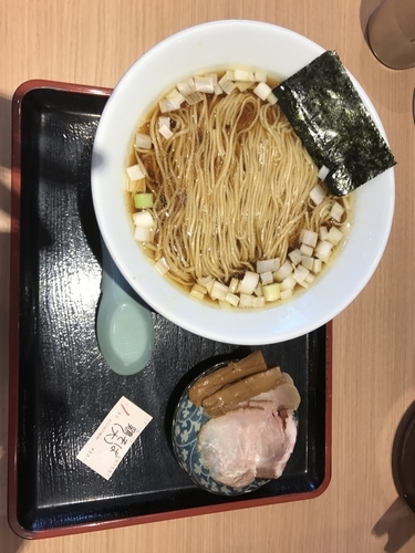 「淡麗鳥そば醬油味・大 880円」@松戸富田製麺 ららぽーとTOKYO-BAY店の写真