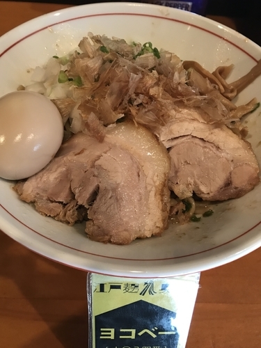 「「限定Ｂ」緑そば 味玉」@ファットンの写真