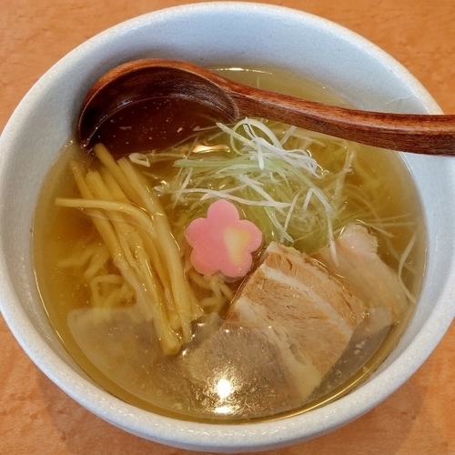 「煮干しらぁめん･しお」@和だしらぁめん うめきちの写真