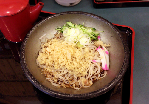 「冷やしたぬき(310円)」@小諸そば 神田北口店の写真